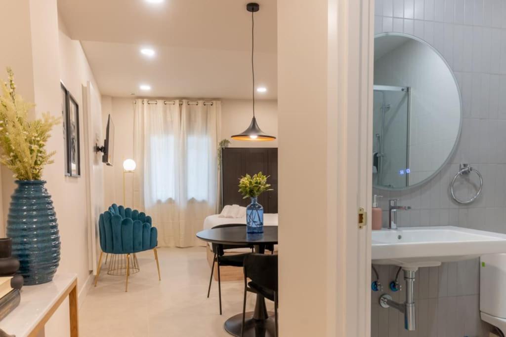 Appartement For Estudio Oriente Diseno Y Confort En Delicias Temporal Del2916 *