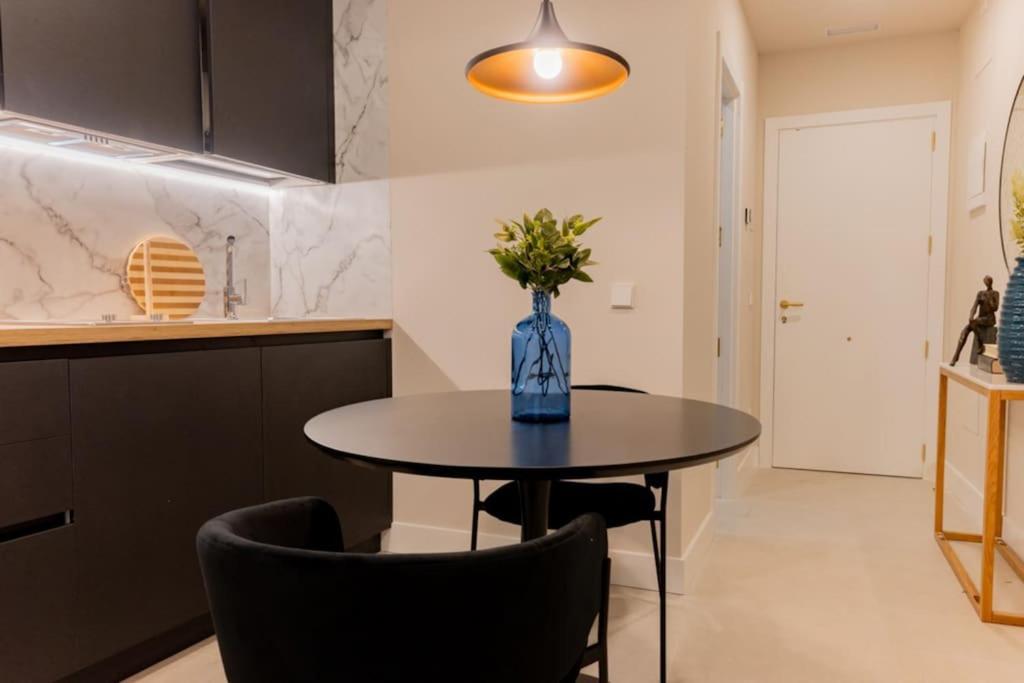 Appartement For Estudio Oriente Diseno Y Confort En Delicias Temporal Del2916 Madrid